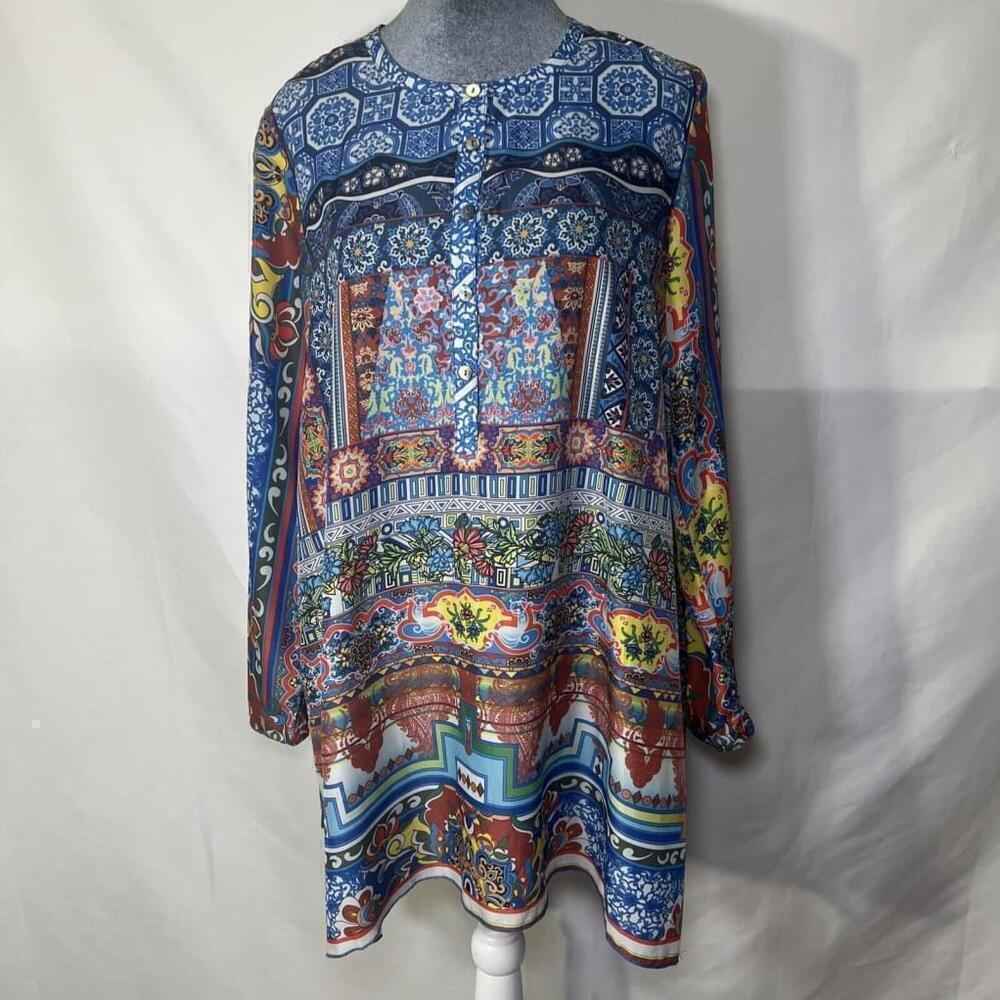 John Mark Novelty Print Small 3/4 Sleeves Boho Tunic Top Artsy Button Floral